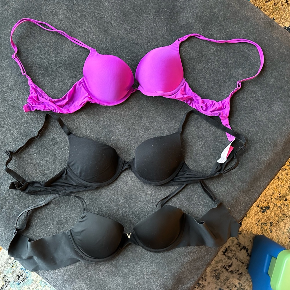 Victoria’s Secret 34B bra bundle